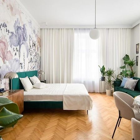 Green Oasis In The Centre Apartment Krasków Exterior foto